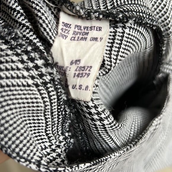 Rampage Black & White Checkered Striped Pants Ankle Cropped Size 5 - Picture 5 of 5